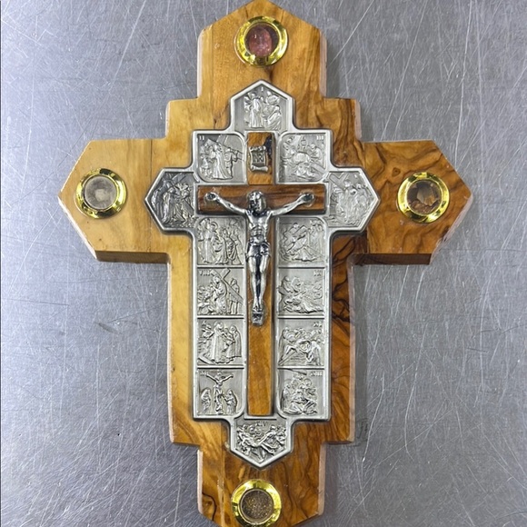 Wood and Silver Religious Cross - Picture 1 of 4